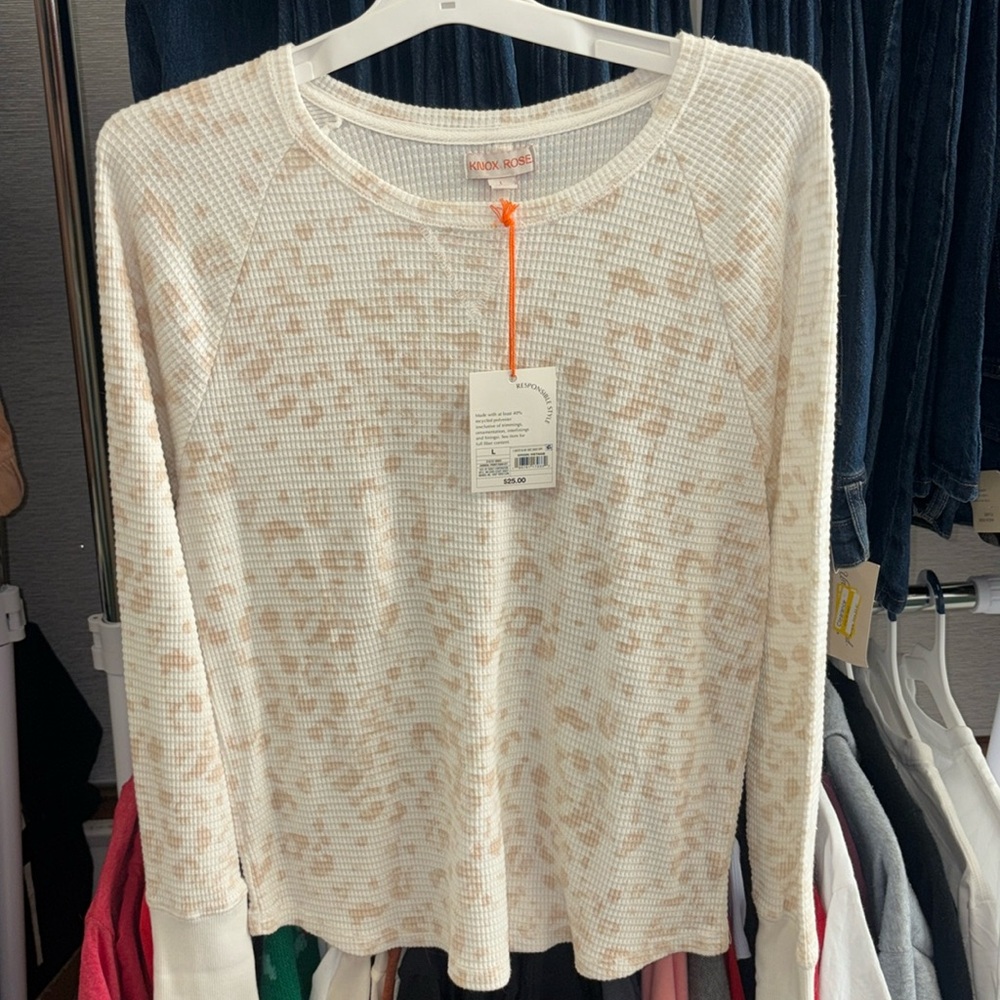 5/$10 long sleeve shirts - Picture 1 of 1